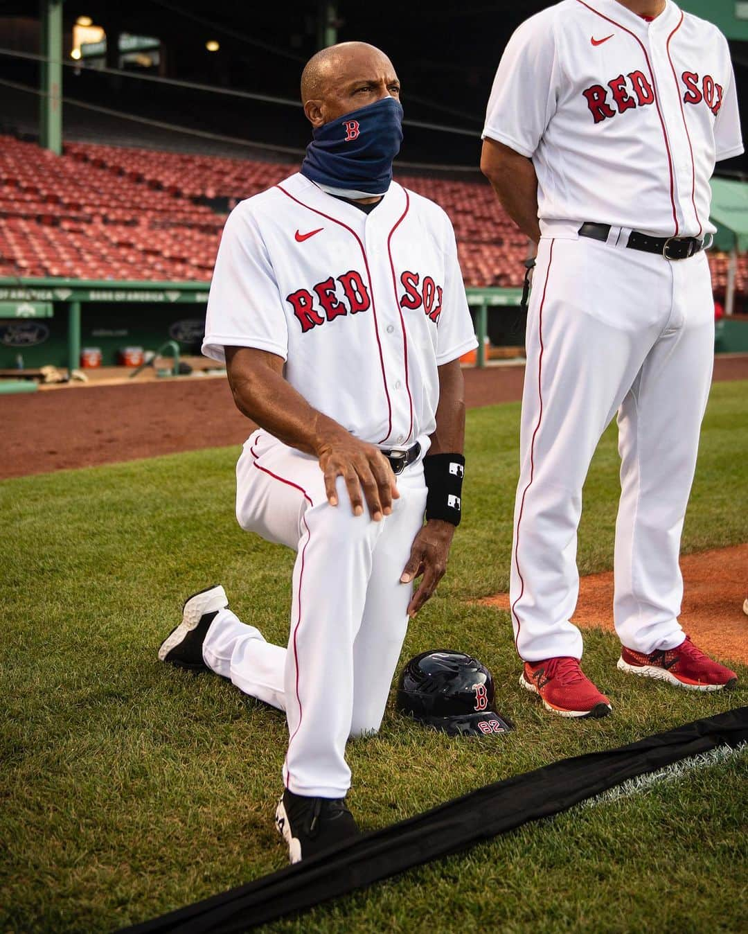 ボストン・レッドソックスさんのインスタグラム写真 - (ボストン・レッドソックスInstagram)「Taking a stand.  #BlackLivesMatter」7月25日 9時29分 - redsox