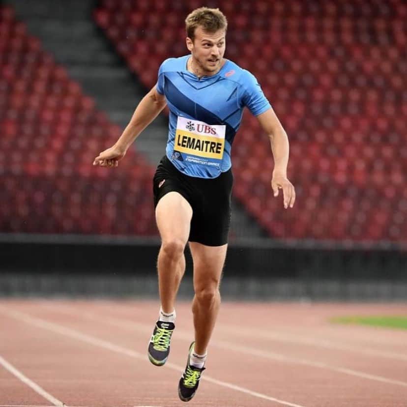 クリストフ・ルメートルのインスタグラム：「Rentrée timide sur le 100m au @citius_official de Berne avec un chrono de 10s42. La technique est la, faut juste continuer le travail. Rdv demain pour un autre 100m où mon club organise une compétition à la maison.  #asics #sprint #competition #100m #athletisme」
