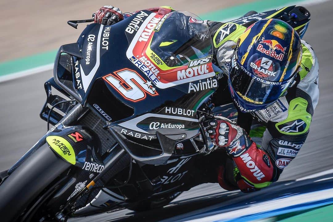 MotoGPさんのインスタグラム写真 - (MotoGPInstagram)「Impressive start to the GP weekend by this man today! 💪 Has he cracked the code to show his and the Ducati's potential? 🤔#AndaluciaGP 🏁 #MotoGP #Motorcycle #Racing  #JZ5 #Motorsport #JohannZarco」7月25日 3時19分 - motogp