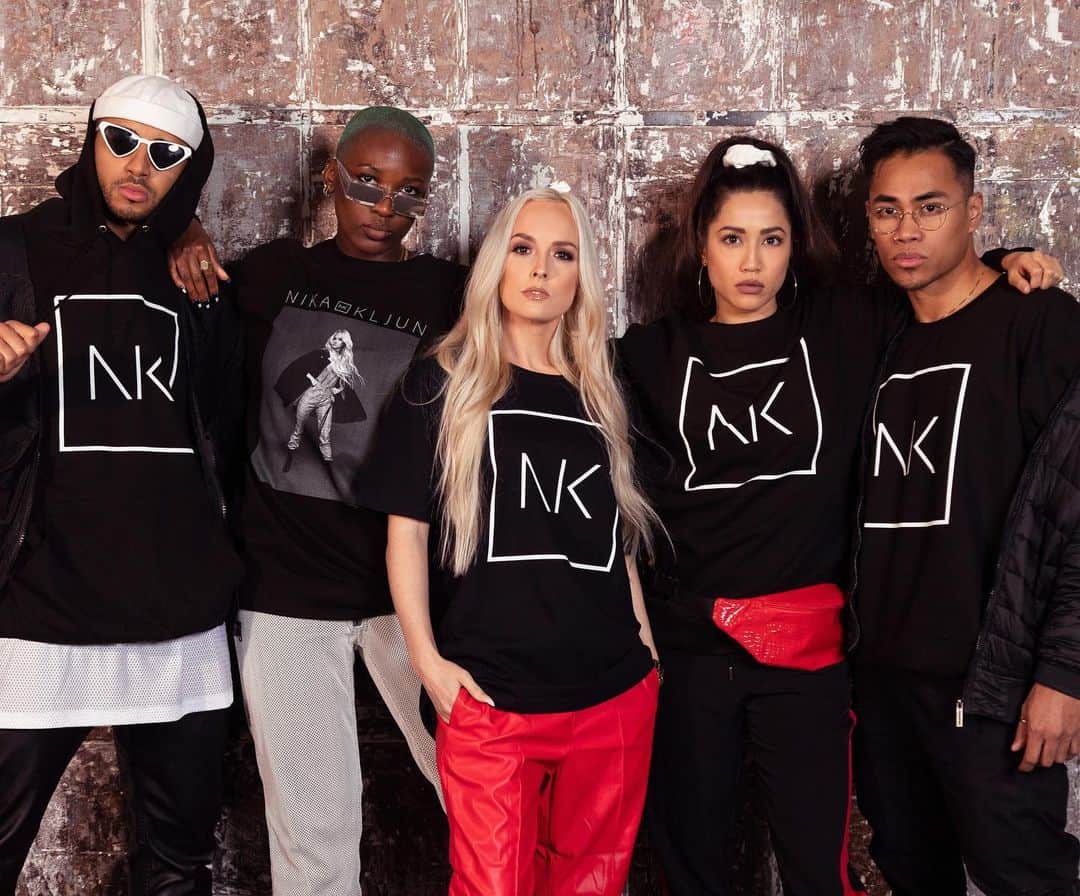 Nika Kljunのインスタグラム：「“I don’t do fashion. I am fashion.” – Coco Chanel 🚨 I think she’s damn right. What you guys think? . PURCHASE MY #NKMERCH NOW (link in bio) & show me how YOU are ROCKING MY FIT! I wanna seeeeee😍👅😎🔥 . #buyitnow #nikakljunmerchandise #danceclothes #fashionday #dancelifestyle #outwear #styleyourself #cozyvibes #cozyclothes #nikakljun #nikakljunchoreography #worldwideshipping📦✈️ #shoponlinenow www.nikakljun.com 🟧📲💻」