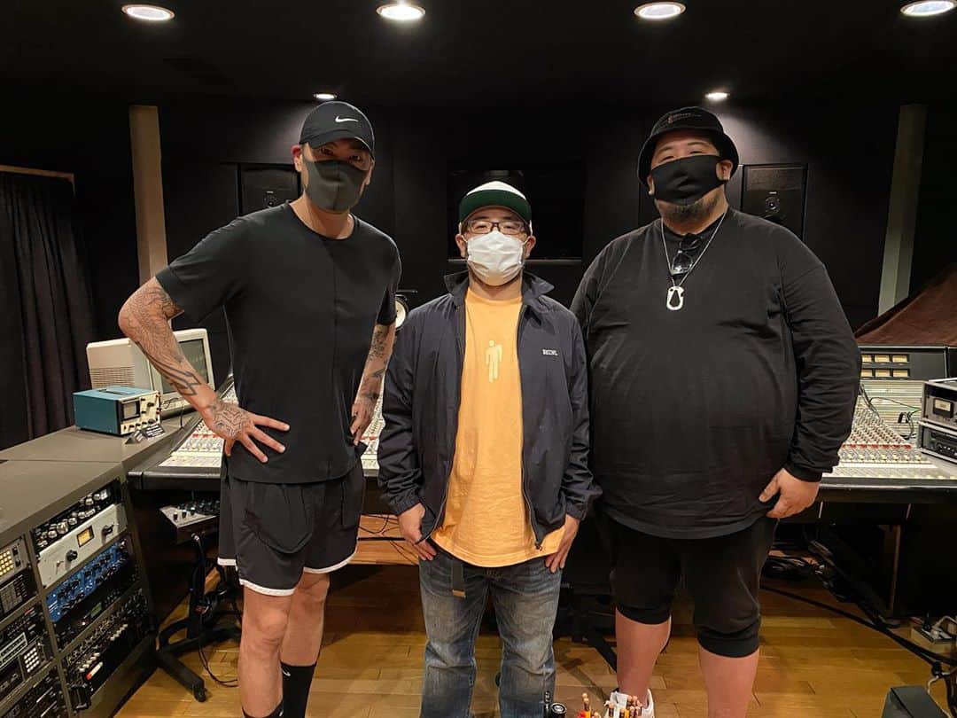 MACKA-CHINのインスタグラム：「Recording GRIME. BPM140. #nitromicrophoneunderground」