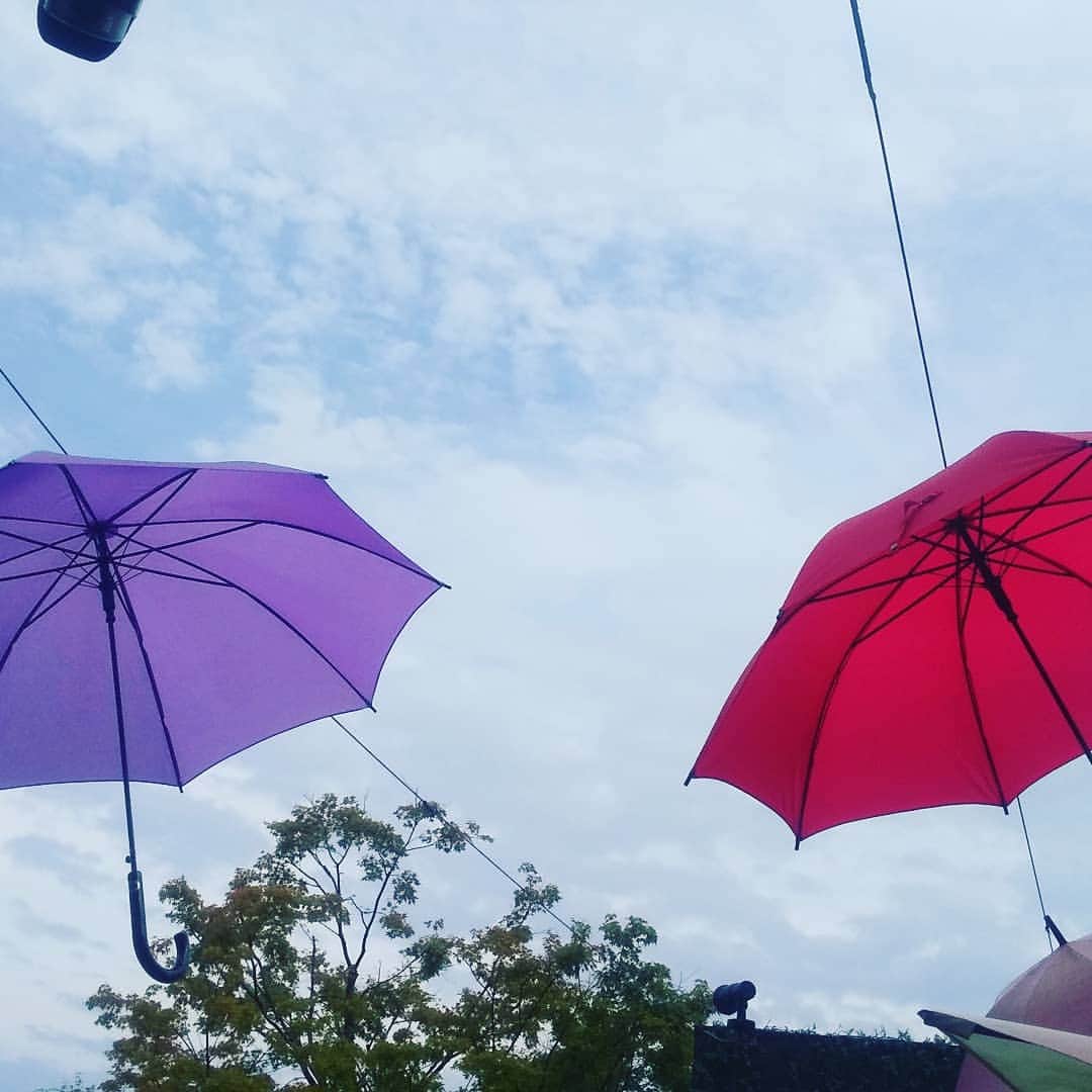 のインスタグラム：「こんにちは(*^^*) 島原温泉ホテル南風楼でございます(^^) ・ 大雨の後の、 すき間から見える青空🎶 ・ そろそろ、梅雨明け。 ・ 思い出いっぱいの連休を お過ごしください(*≧∀≦*) ・ #九州 #長崎 #島原 #雲仙 #島原温泉 #温泉 #ホテル南風楼 #南風楼 #楽しい #最高 #カップル #女子会 #インスタ映え #家族旅行 #旅行 #日帰り旅行  #onsen #happy #travel #nagasaki  #青空 #夏 #絶景 #家族 #夏休み  #海  #素敵な景色 #プール」