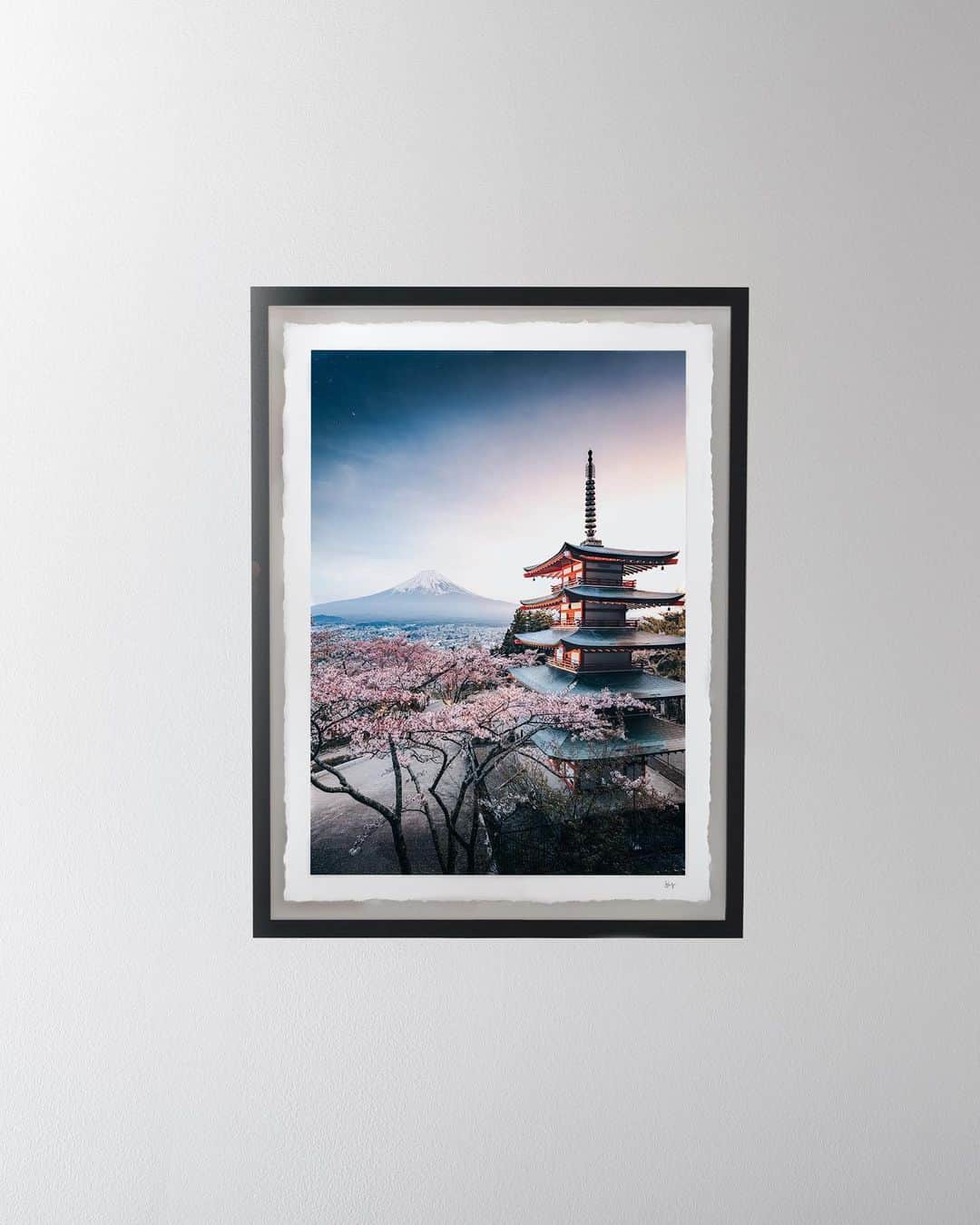 山口功貴さんのインスタグラム写真 - (山口功貴Instagram)「Hey guys! The long waited Chureito pagoda print is now available for pre-order!🤩 but for more details, head over to the link in my bio🥳」7月25日 8時00分 - kohki