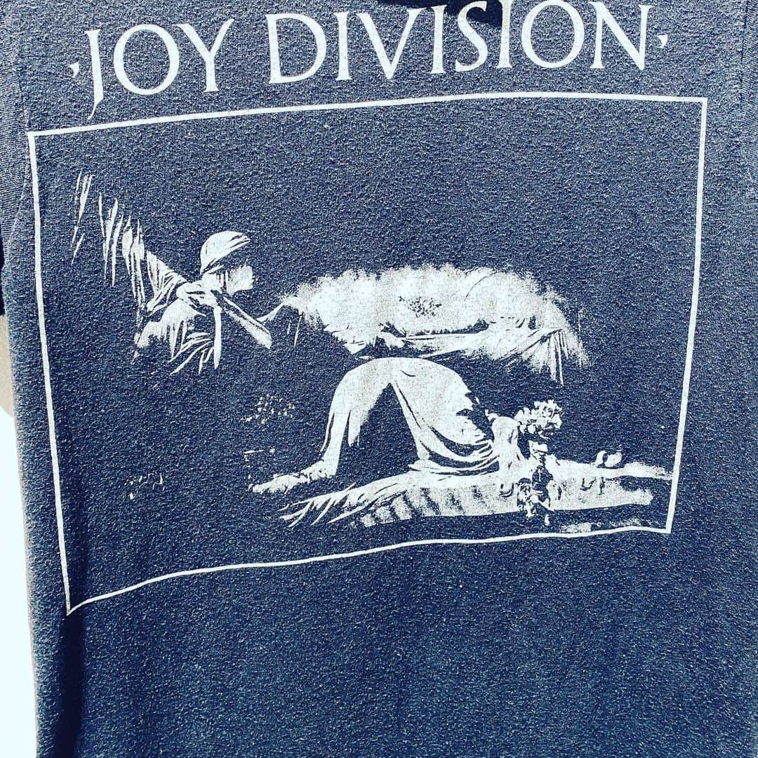 のインスタグラム：「#joydivision #tshirt #original #bookmarc #vintagetshirt #hope」