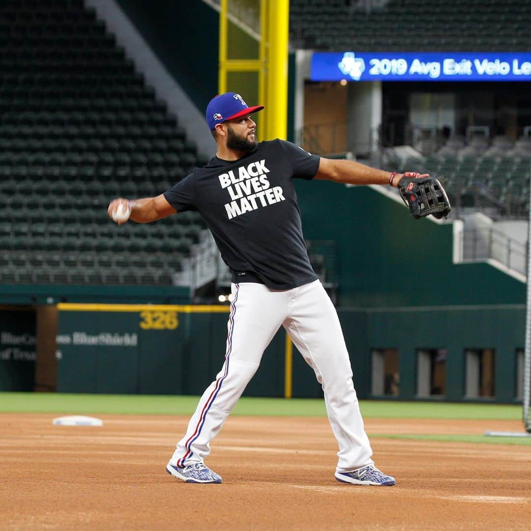 テキサス・レンジャーズさんのインスタグラム写真 - (テキサス・レンジャーズInstagram)「United for change. #togetherwe」7月25日 8時36分 - rangers