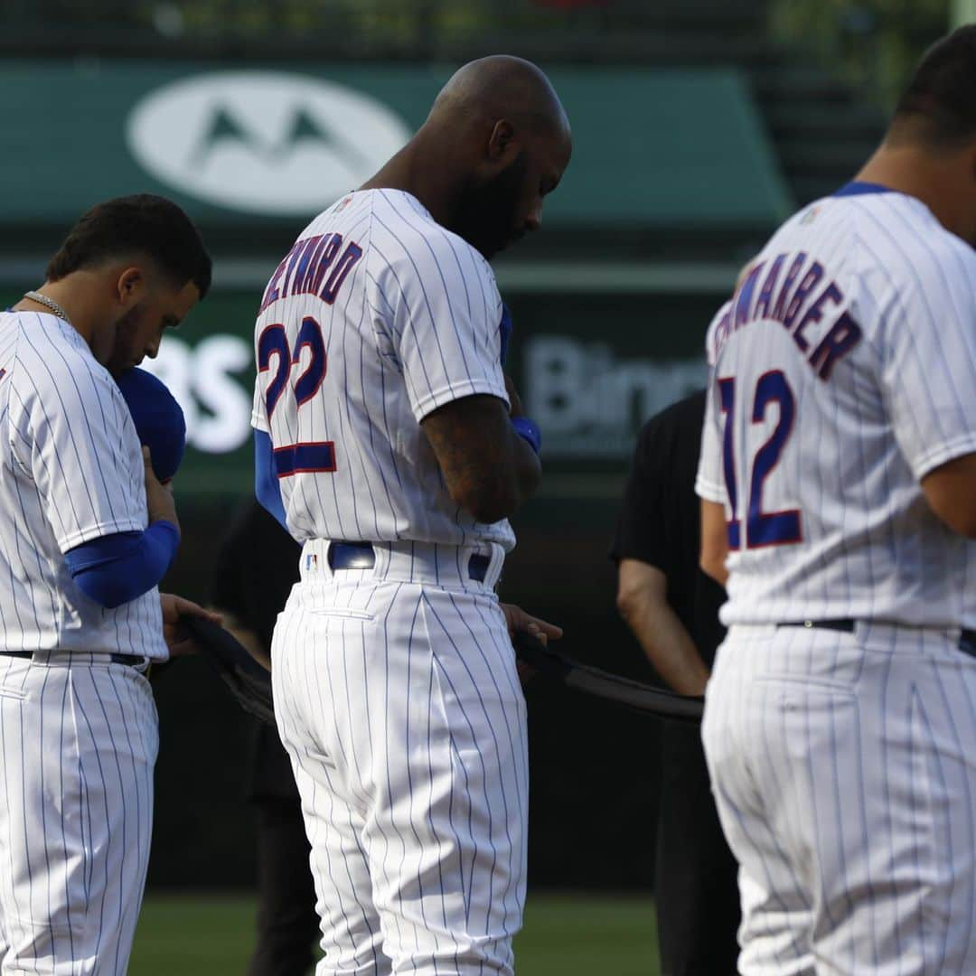 シカゴ・カブスさんのインスタグラム写真 - (シカゴ・カブスInstagram)「We applaud our players for using their platform to speak out about systemic racism. #BlackLivesMatter」7月25日 8時39分 - cubs