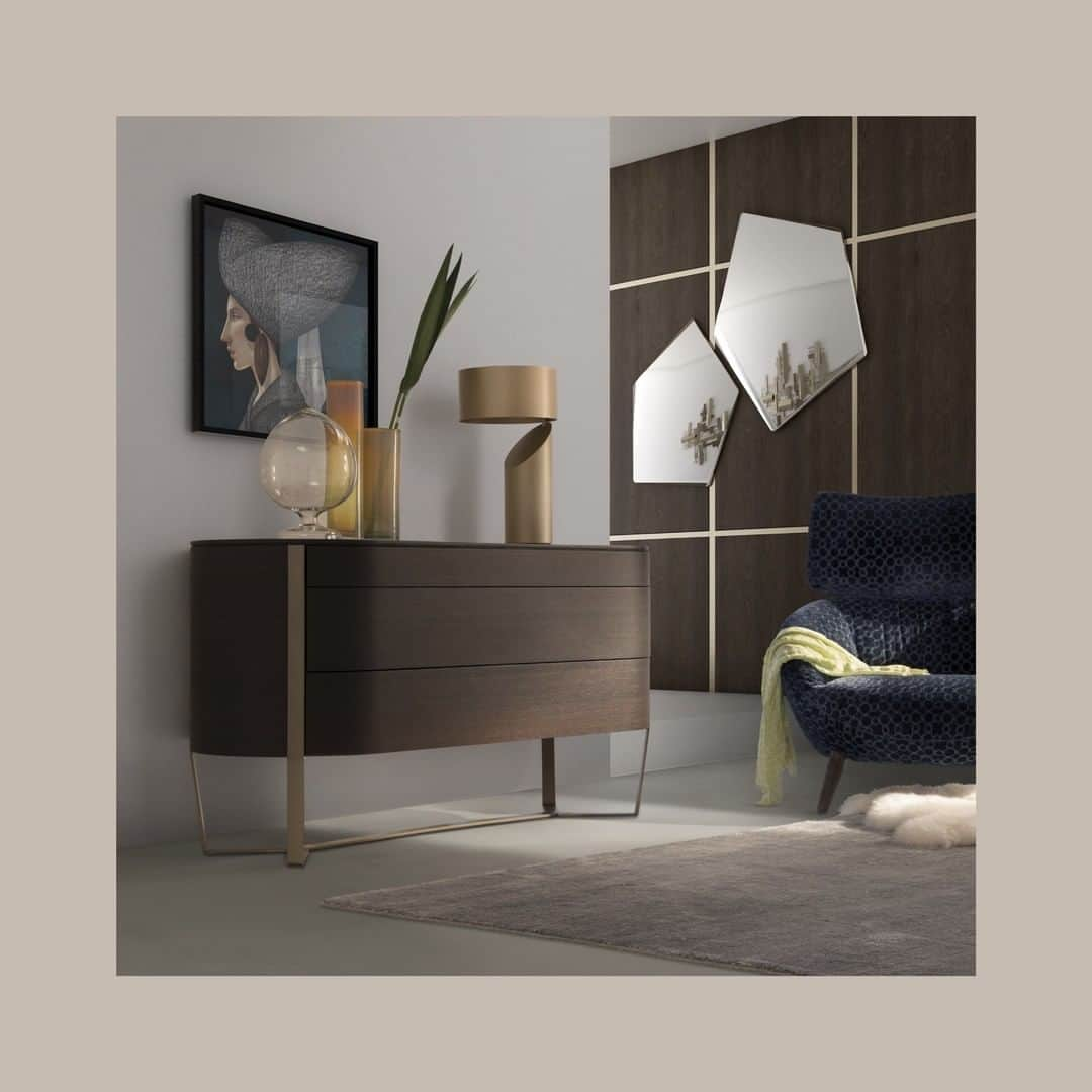 Natuzzi Officialさんのインスタグラム写真 - (Natuzzi OfficialInstagram)「The Venere chest of drawers is one of a number of bedroom pieces designed to complement the venere bed. Delicate, sinuous design striking the perfect balance between natural beauty and industrial modernity.  #Natuzzi #NatuzziItalia #unitedforharmony #comfort #elegance #design #lifestyle #style #furniture #homefurniture #madeinitaly #living #interiordesign #decor #furnituredesign #homedesign #inspiration #interior #instadesign #designlovers #italianstyle #homedecor #lovedesign #designers #designer」7月25日 19時02分 - natuzzi