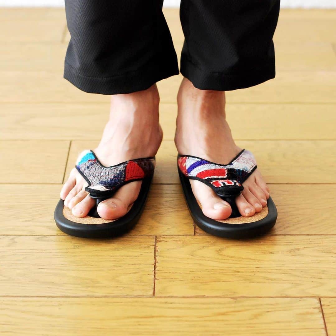 wonder_mountain_irieさんのインスタグラム写真 - (wonder_mountain_irieInstagram)「_ JoJo / ジョジョ “BEACH SANDAL/desertic” ￥35,200- _ 〈online store / @digital_mountain〉 https://www.digital-mountain.net/shopdetail/000000003318/ _ 【オンラインストア#DigitalMountain へのご注文】 *24時間受付 *15時までのご注文で即日発送 *1万円以上ご購入で送料無料 tel：084-973-8204 _ We can send your order overseas. Accepted payment method is by PayPal or credit card only. (AMEX is not accepted)  Ordering procedure details can be found here. >>http://www.digital-mountain.net/html/page56.html _ #JoJosandal #祇園ない藤 #ジョジョサンダル _ 本店：#WonderMountain  blog>> http://wm.digital-mountain.info/blog/20200725-1/ _ 〒720-0044  広島県福山市笠岡町4-18  JR 「#福山駅」より徒歩10分 #ワンダーマウンテン #japan #hiroshima #福山 #福山市 #尾道 #倉敷 #鞆の浦 近く _ 系列店：@hacbywondermountain _」7月25日 19時31分 - wonder_mountain_