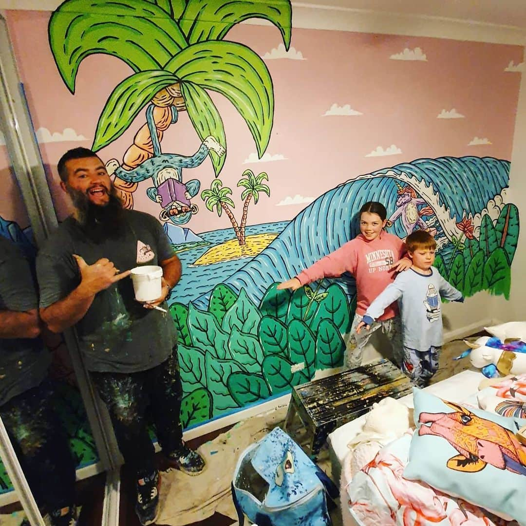 MULGAさんのインスタグラム写真 - (MULGAInstagram)「Rad times painting up Charlie's bedroom the other day 🌊🦄🏝️🐒. ⁣⁣ ⁣⁣ If per chance you would like a mural in your bedroom or other room don't hesitate to get in touch. ⁣⁣ ⁣⁣ The story of Charlie the Unicorn and Pedro the Monkey 🦄🐒⁣⁣ ⁣⁣ Once there was a brother and sister called Pedro and Charlie and one night before bed they read a book about a monkey and unicorn going on sweet adventures everywhere. That night they both dreamt the same dream that they were a monkey and unicorn and when they woke up that's what they were. So they went to the beach and Charlie went surfing and got the best tube of her life and Pedro hung around in a palm tree reading a really good book about superhero monkeys from outerspace that fight the bad guys with banana weapons like from the movie Madagascar.⁣⁣ ⁣⁣ The End⁣⁣ ⁣⁣ Painted with @tint.paint. ⁣ ⁣ #mulgatheartist #unicornart #surfart #monkeyart #unicorn #surfartist #muralart」7月25日 11時17分 - mulgatheartist