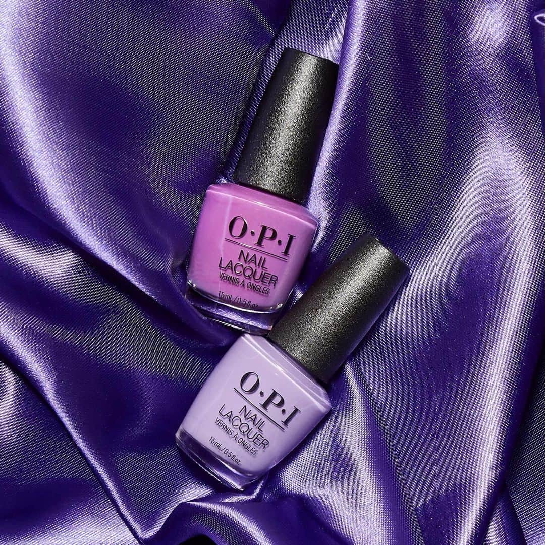 OPIさんのインスタグラム写真 - (OPIInstagram)「Feel like modern royalty when you paint your nails a luxurious shade of purple.👑Shop our #linkinbio for all of our favorite purple polishes including #IManicureForBeads and #DoYouLilacIt?  #ColorIsTheAnswer #HealingRainbow #PurpleNails #OPINailLacquer #ManiPedi #ModernNails #NailTrends #NailInspo #opiobsessed💅🏻」7月25日 11時23分 - opi