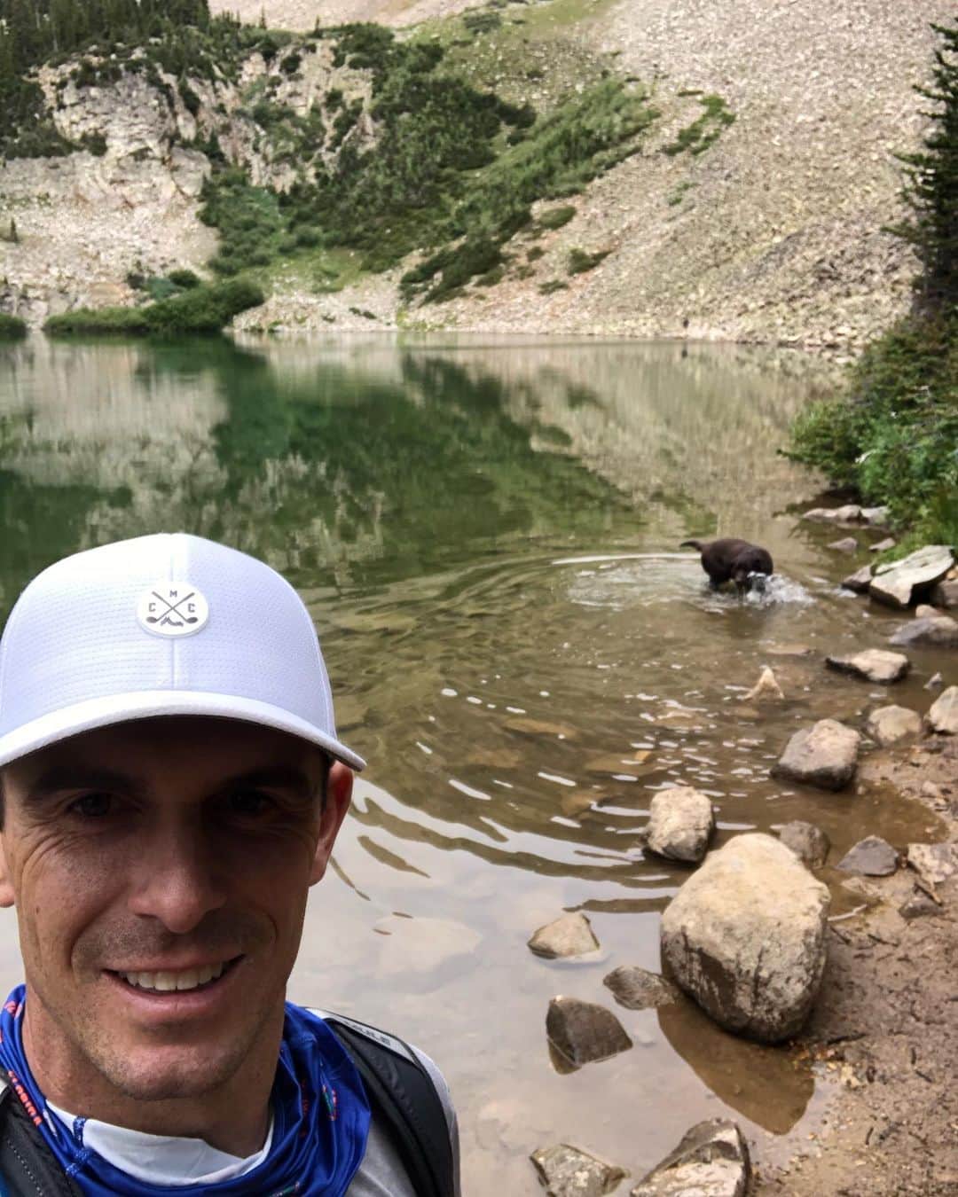ビリー・ホースケルさんのインスタグラム写真 - (ビリー・ホースケルInstagram)「Great hike today up to American Lake! Such a beautiful world we get to live in! Truly blessed to be able to experience everything this world has to offer. Makes you appreciate what you have. @thesobermodernmom #Rockyloveshikes」7月25日 11時26分 - billyho_golf