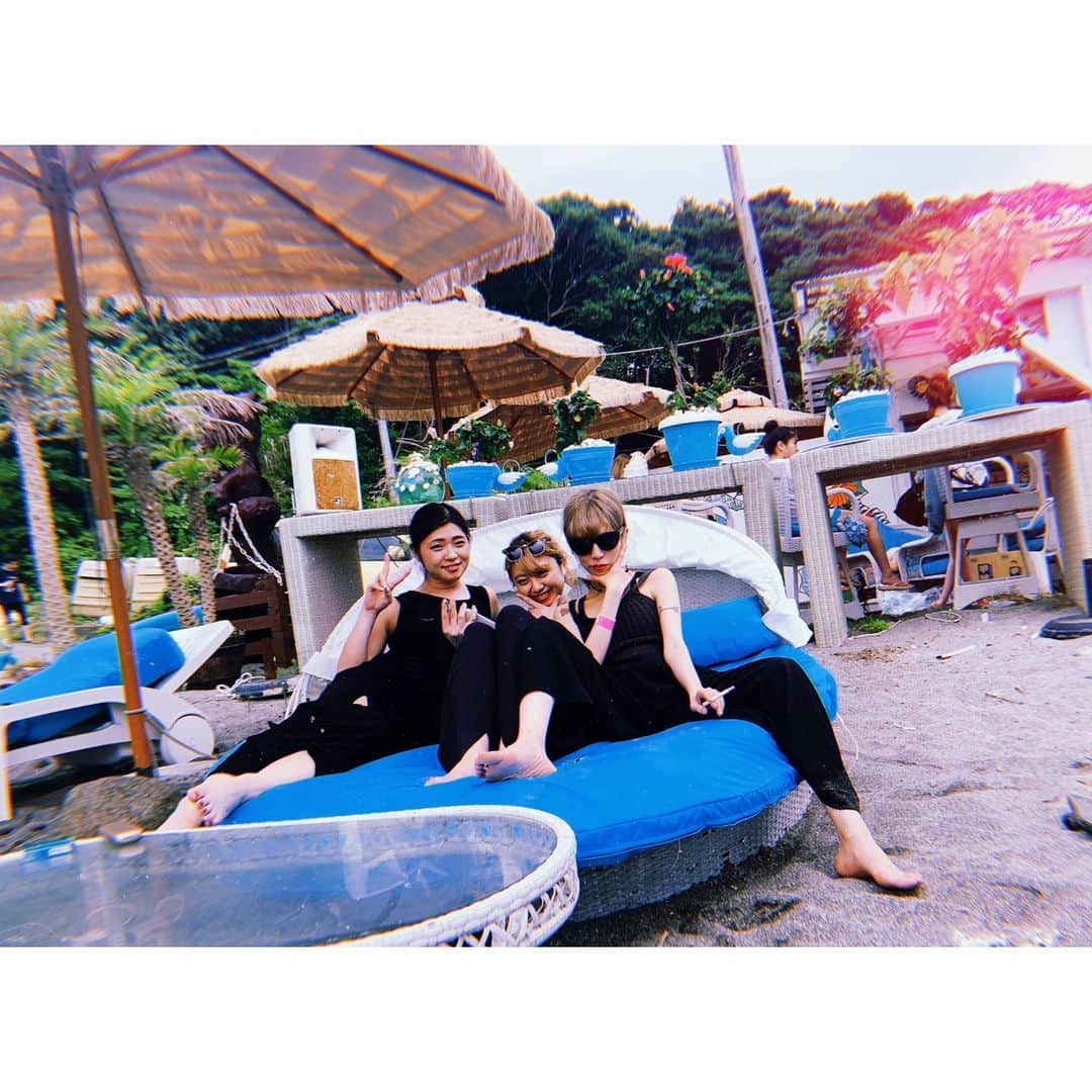 中川ジュリアのインスタグラム：「二日連続、海辺いった✌️夏らしい」