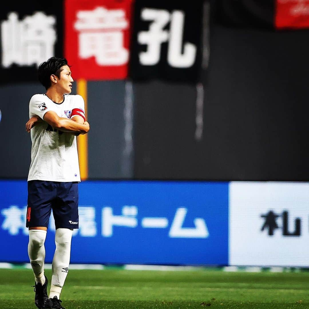 FC東京オフィシャルグッズさんのインスタグラム写真 - (FC東京オフィシャルグッズInstagram)「🔵🔴 キャプテンからの想いを受け、強く、高く、戦い続ける。 @tys_w0205  @fctokyoofficial  #渡辺剛  #FC東京 #fctokyo #tokyo」7月25日 15時17分 - fctokyoofficial