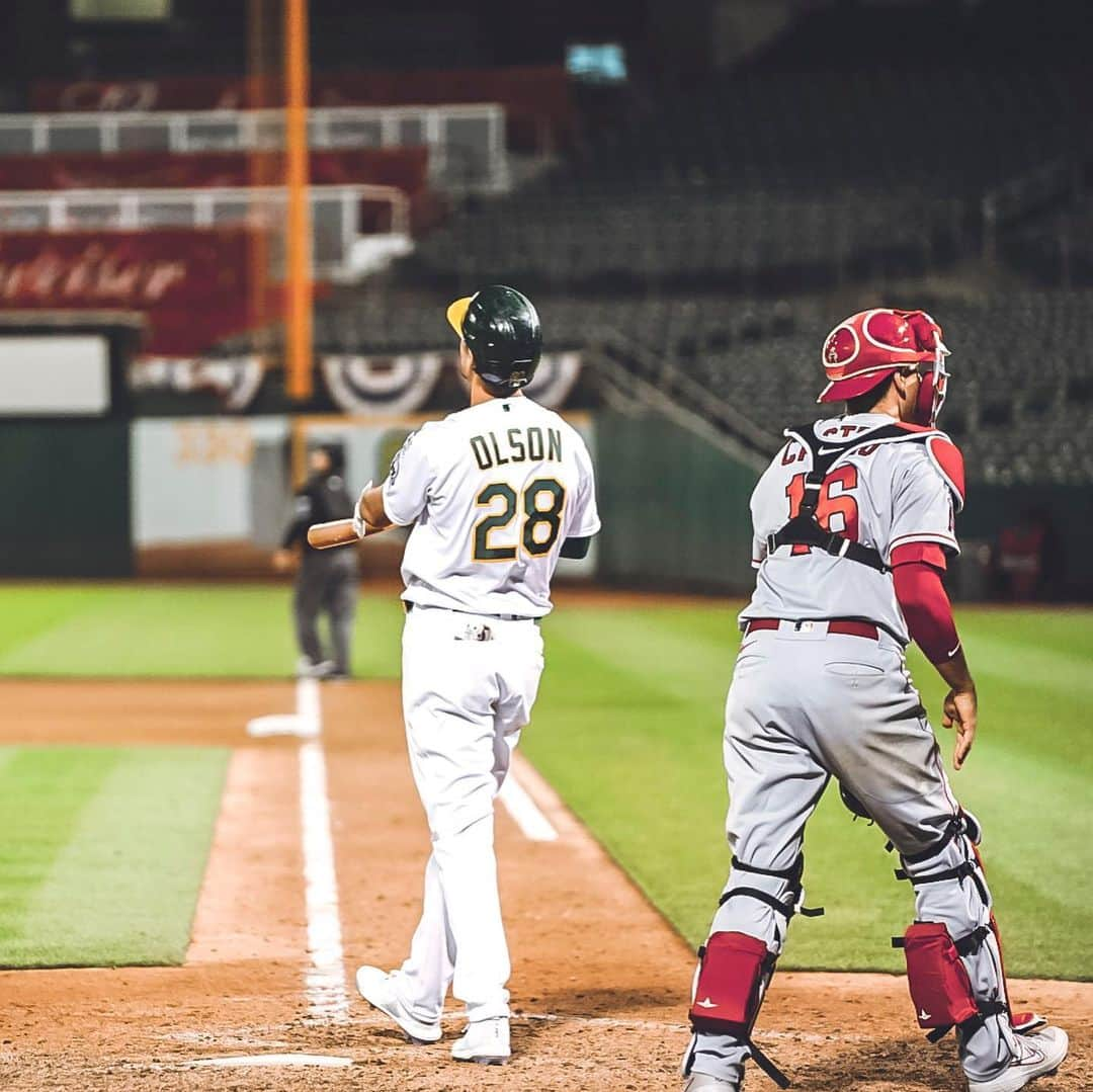 オークランド・アスレチックスさんのインスタグラム写真 - (オークランド・アスレチックスInstagram)「Hitting angles on the Angels.  #RootedInOakland」7月25日 15時28分 - athletics