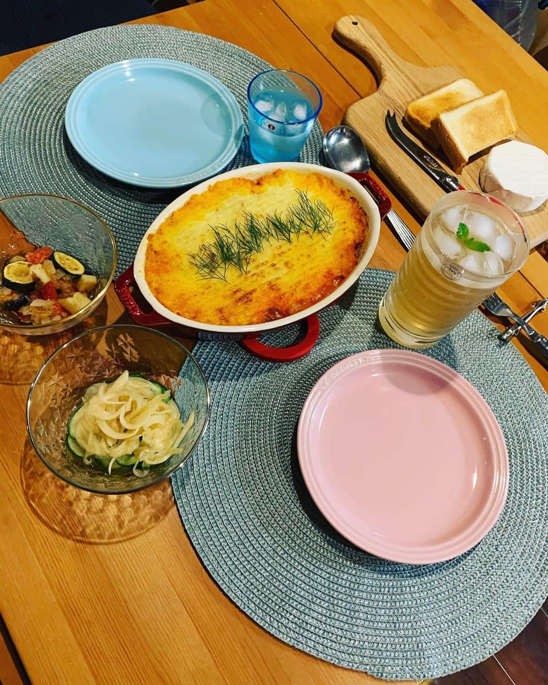 瀬間友里加のインスタグラム：「Weekend home cooking!! 里帰りから早3ヶ月🙋‍♀️週末のおうちご飯😋平日は1人だと時間かけれないけど週末は👶を見てもらってる間ちょっと集中して作れる❤️☺️#週末ごはん #おうちご飯 #備忘録 #ゆりかご飯」
