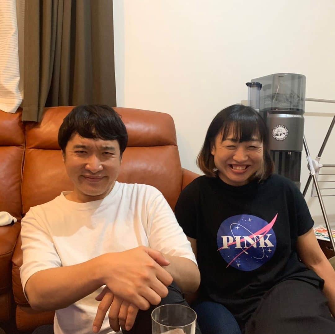 のインスタグラム：「久しぶりに漫才やらせていただきました。。。 こんな時代なので、改めてすごいことやなぁと。。。 ほんまに感謝です！！！ #ザベストワン」