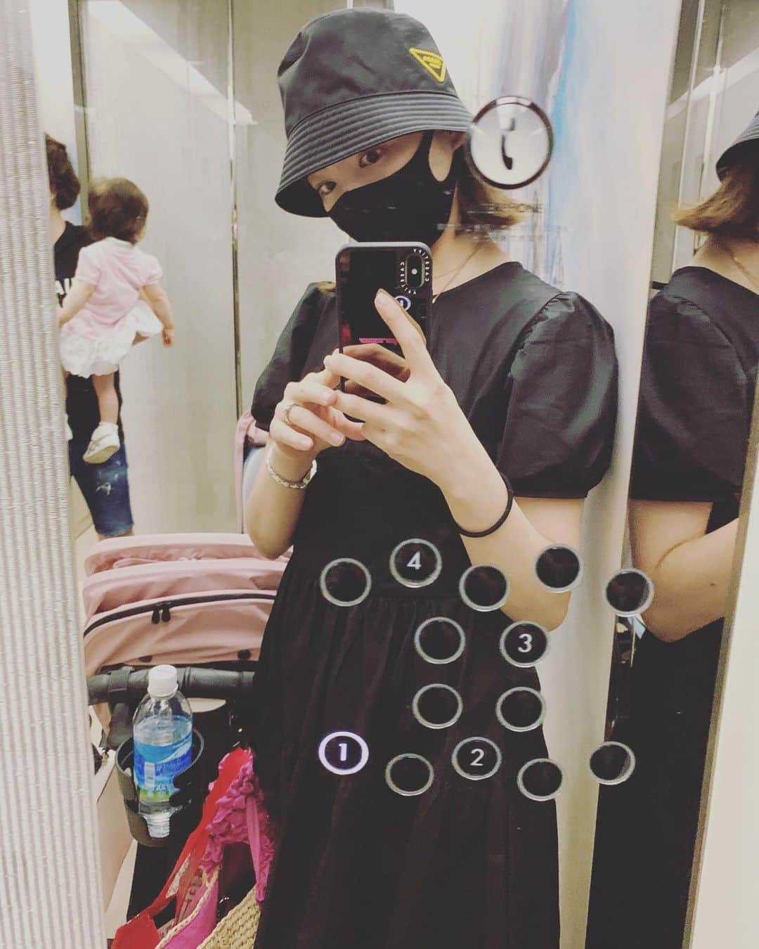 のインスタグラム：「🖤🤍🖤」