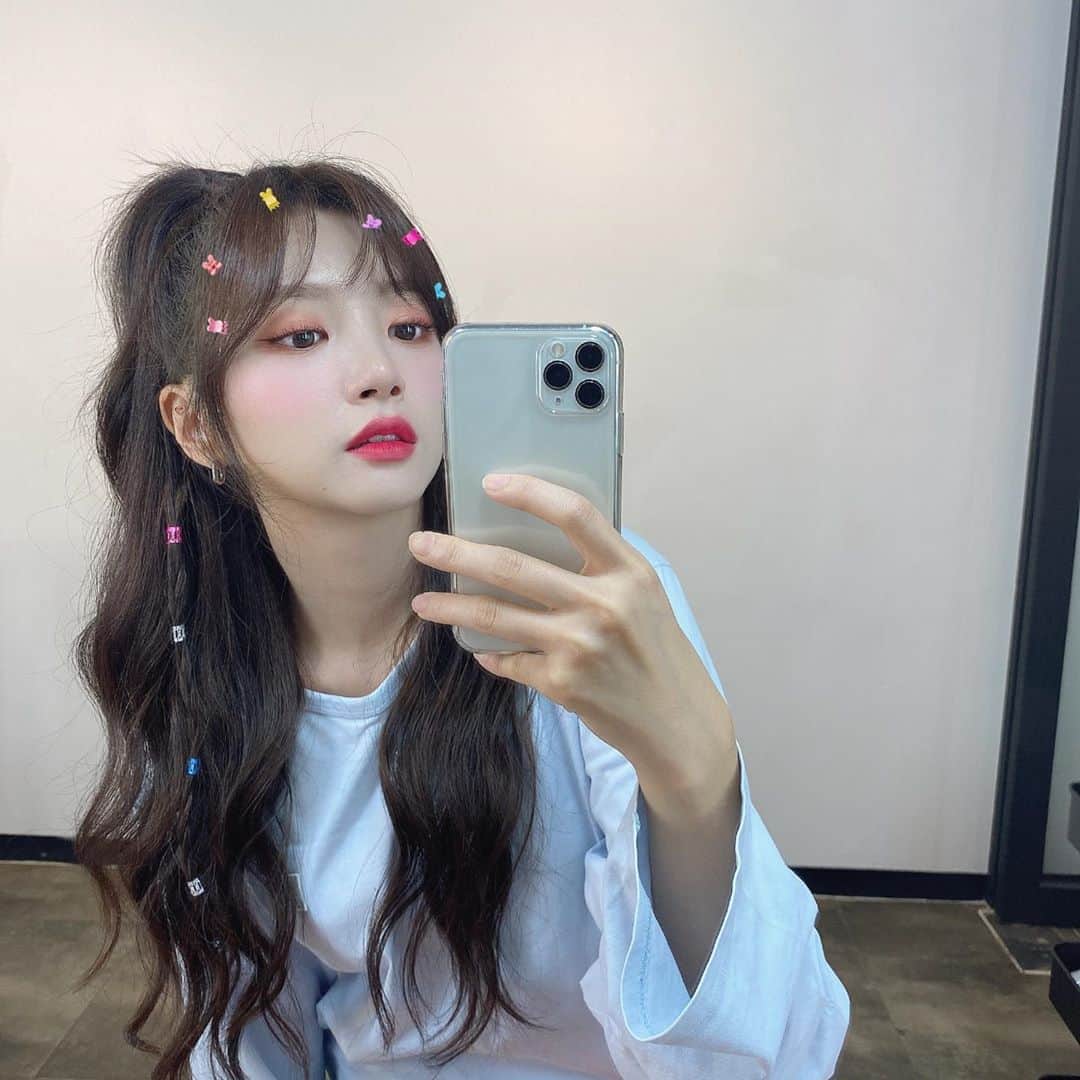 ヘインのインスタグラム：「💜🦋💜」