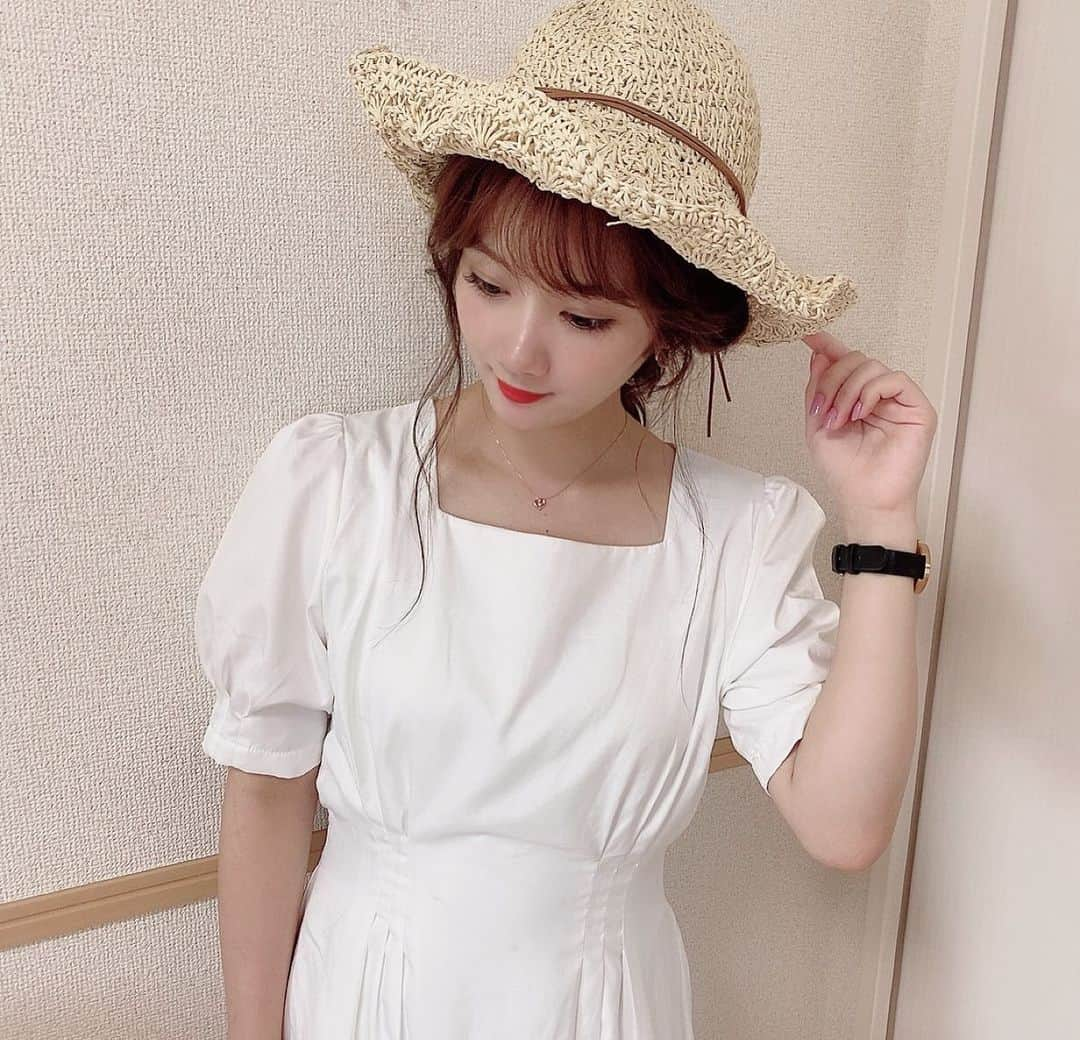 畠中清羅 さんのインスタグラム写真 - (畠中清羅 Instagram)「👒　@u_dresser   .  18時前くらいからYouTube生配信するので よかったら遊びに来てください☺️💕  .  まもなくです🌿」7月25日 17時29分 - seira_hatanaka