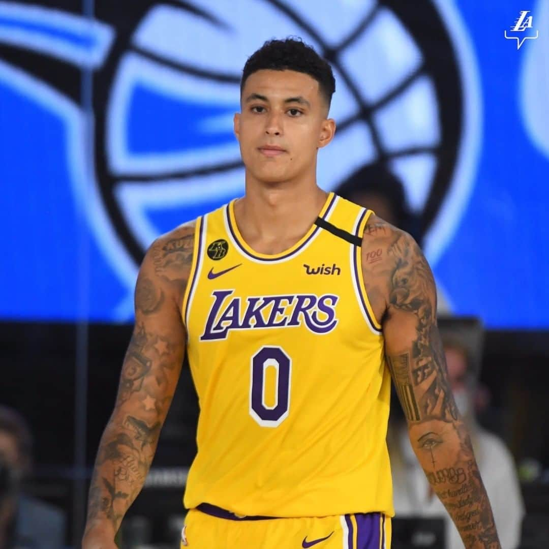 Los Angeles Lakersさんのインスタグラム写真 - (Los Angeles LakersInstagram)「Starting the weekend with some #KuzControl」7月26日 3時57分 - lakers