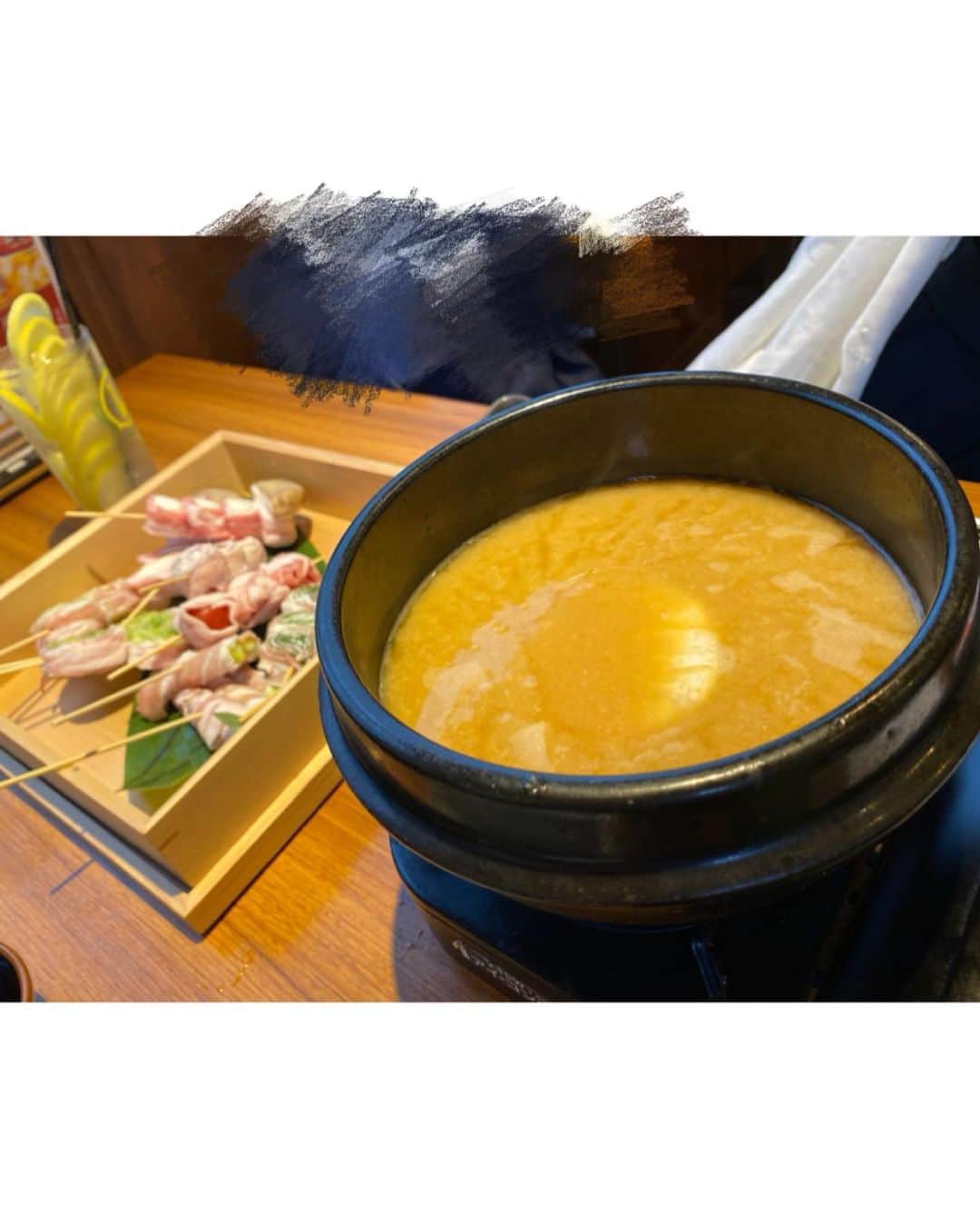 森下愛里沙(もりしたありさ) さんのインスタグラム写真 - (森下愛里沙(もりしたありさ) Instagram)「ㅤㅤㅤㅤㅤㅤㅤㅤㅤㅤㅤㅤㅤ ㅤㅤㅤㅤㅤㅤㅤㅤㅤㅤㅤㅤㅤ ㅤㅤㅤㅤㅤㅤㅤㅤㅤㅤㅤㅤㅤ @nikudukushi.kokubunji さんへ 行ってきました🍖 ㅤㅤㅤㅤㅤㅤㅤㅤㅤㅤㅤㅤㅤ ㅤㅤㅤㅤㅤㅤㅤㅤㅤㅤㅤㅤㅤ 初めて串しゃぶというものを いただきました！！ ㅤㅤㅤㅤㅤㅤㅤㅤㅤㅤㅤㅤㅤ 色々な具材がお肉につつまれていて それをしゃぶしゃぶして食べるのですが、 これが本当に美味しいんです🥺❤️ ㅤㅤㅤㅤㅤㅤㅤㅤㅤㅤㅤㅤㅤ わたしは ・レタス ・トマト ・エリンギ ・大葉 ・アスパラ ・さつまいも ・カマンベールチーズ の串をいただきました👏🏻👏🏻 ㅤㅤㅤㅤㅤㅤㅤㅤㅤㅤㅤㅤㅤ  ㅤㅤㅤㅤㅤㅤㅤㅤㅤㅤㅤㅤㅤ レタスがびっくりするくらい美味しかったです！！！！ さつま芋串は変わっていて、 なんとアイスクリームにつけて食べるんです！！！ さつまいもとアイスクリームなら想像つきますが そこに➕お肉🍖って最初は全く想像できませんでしたが 食べてみたらビックリ！めちゃくちゃ合うんです🥰 ㅤㅤㅤㅤㅤㅤㅤㅤㅤㅤㅤㅤㅤ ㅤㅤㅤㅤㅤㅤㅤㅤㅤㅤㅤㅤㅤ ㅤㅤㅤㅤㅤㅤㅤㅤㅤㅤㅤㅤㅤ お腹いっぱい！幸せでした！ ㅤㅤㅤㅤㅤㅤㅤㅤㅤㅤㅤㅤㅤ ㅤㅤㅤㅤㅤㅤㅤㅤㅤㅤㅤㅤㅤ ㅤㅤㅤㅤㅤㅤㅤㅤㅤㅤㅤㅤㅤ  久しぶりにお話ししよう👀 ㅤㅤㅤㅤㅤㅤㅤㅤㅤㅤㅤㅤㅤ ㅤㅤㅤㅤㅤㅤㅤㅤㅤㅤㅤㅤㅤ ㅤㅤㅤㅤㅤㅤㅤㅤㅤㅤㅤㅤㅤ #国分寺肉巻き串 #国分寺居酒屋 #国分寺グルメ #国分寺飲み #29S串国分寺 #肉巻き串 #コラボベース #pr #グルメスタグラム #グルメ女子 #ディナー #都内グルメ #串焼き」7月25日 20時50分 - mini.ari
