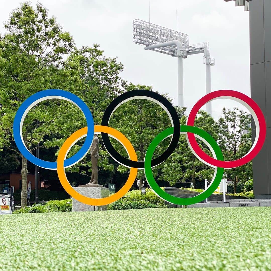 VERBALのインスタグラム：「2021🤞🏻」