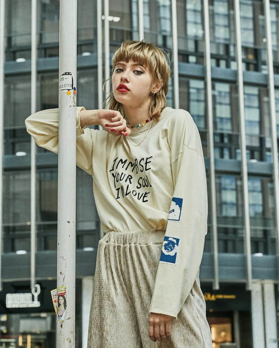 jouetieさんのインスタグラム写真 - (jouetieInstagram)「. 【PRE ORDER】 . ▼tops グランジロンT ￥4,400→￥3,960(tax in) IVY/BLK/PNK . ▼bottom プリーツベロアパンツ ￥5,500→￥4,950(tax in) IVY/BLK/BLU/PPL . jouetie official WEB STORE RUNWAY channel では AUTUMN PRE ORDER ITEM 10％OFF & POINT×10 ～7/26(SUN) 23:59まで✔️ . @jouetie_official TOPページURLからチェック✔️ 商品詳細は画像をタップ🛒📌 . #jouetie #jouetie2020aw #jouetie_ootd #fashion #autumn #winter #street #mixstyle #ジュエティ」7月25日 21時11分 - jouetie_official