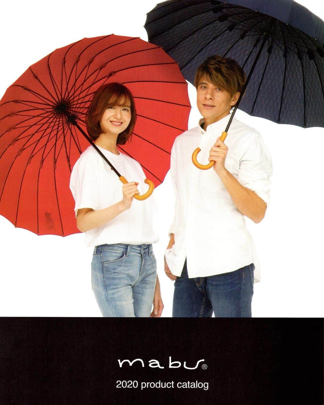 城田純さんのインスタグラム写真 - (城田純Instagram)「モデルをやらせていただきました傘ブランド「mabu」さんの2020カタログより。  #mabu2020 #mabu #傘 #おしゃれ傘」7月25日 21時39分 - junbopeace