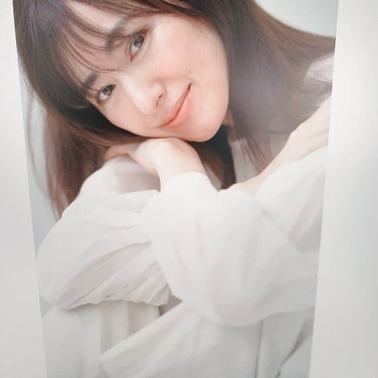 前田ゆかのインスタグラム：「本当に迷って、選びきれないほどいいショットがありました✨ #testshooting   また改めてアップ⤴️します！ お忙しい中ありがとうございました✨ @yayamax88  屋山和樹さん @moriyukio_roi  森ユキオさん  #shooting  #photo  #撮影」