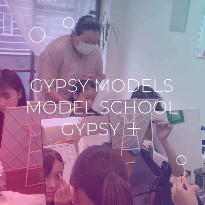 藤本奈月のインスタグラム：「GYPSY MODELS & GYPSY +では、 月に8回の多種多様なレッスンを開催し、 モデルを志す皆様と親御様のバックアップを行なっております。 代表藤本は、モデルとして、母としての観点から 自己肯定感を持ち上げて行く様なレッスンを心がけ いち早く皆様の夢を叶えていける様に、サポートしていきます。 モデルになりたい！ モデルになりたい夢を叶えさせてあげたい！ まだまだ始まったばかりのモデル事務所ではありますが、 日々精進しております🌈 ご興味のある方は是非ダイレクトメッセージよりお問い合わせ下さい🌟 . . . #モデル事務所#モデルスクール福岡 #キッズモデル#モニターモデル#モデル募集#ショーモデル#ウォーキングレッスン#メイクレッスン#オーディション#オーディション対策#モデル」