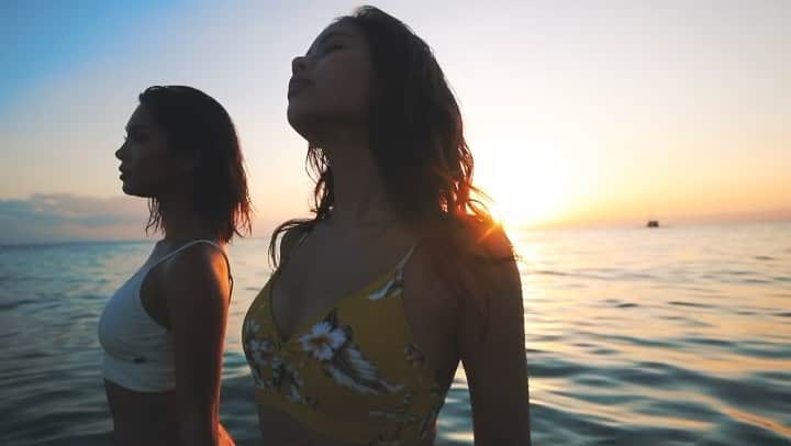 山中海輝のインスタグラム：「@murasakisports_official  BIKINI COLLECTION 2020 "SURF" ・ ムラサキスポーツ店頭モニターで流れているので見つけてください💁‍♂️ フルは僕のIGTVにもアップしてるのでぜひ🎥 ・ ・ ・ ・ @masarosachan_official  ・ @moni_saha  @murasakisports_official」