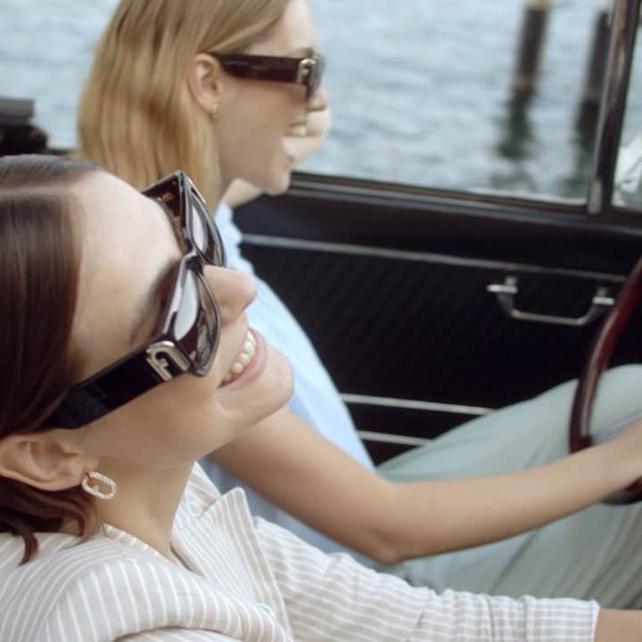 フルラのインスタグラム：「Move through summer with the Furla 1927 Sunglasses for an Italian-style addition to your seasonal looks.  #thefurlasociety #furlafeeling #newcollection #furla #accessories #fashion」