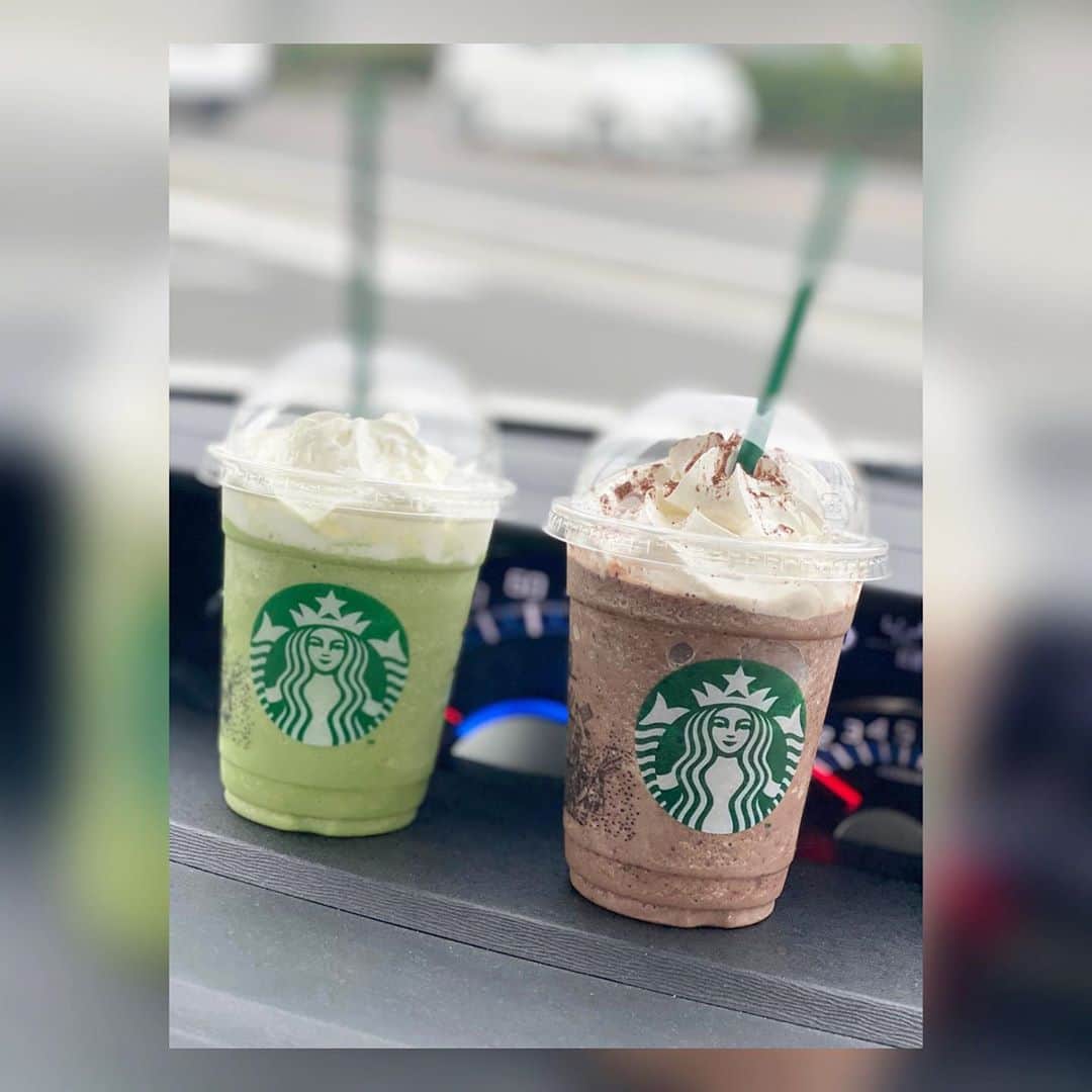 Momoeのインスタグラム：「. .  あゆさんとかえから😢💓💓 . あゆさんとかえは 全く関わりないのに なんと全く同じプレゼントをくれたの😳✨‼️ びっっくり😳💓💓💓 . スタバチケット🥰 . しゅったんと一緒に ご馳走になりました😭💕 2人とも本当にありがとうございます🙇‍♀️ 美味しすぎて幸せだった💕 . フードチケットも貰ったから しっかり食べちまったぜ🥺ﾃﾞｭﾌﾌ . かえ、あゆさん、 これを機に仲良くなってください🙇‍♀️💓笑 . 同じチケットだなんて なかなかないと思うので 運命感じてます🥺✨笑 . 私の大好きな人×大好きな人が 仲良くなれない訳がない❗️🥺💕 . もうお友達になったということで よろしいでしょうか...？笑 . 本当に本当に ありがとうございました🙇‍♀️🙇‍♀️💓 . . #happy #家事 #育児 #family #家族 #boy #smile #男の子 #息子 #code #love #lucky #kids #子供 #thankyou #宝物 #ベビー #fashion #follow #心 #縁 #パパ #ママ #家族写真 #男の子ママ #赤ちゃん写真 #photo #子育て #starbucks #スタバ」