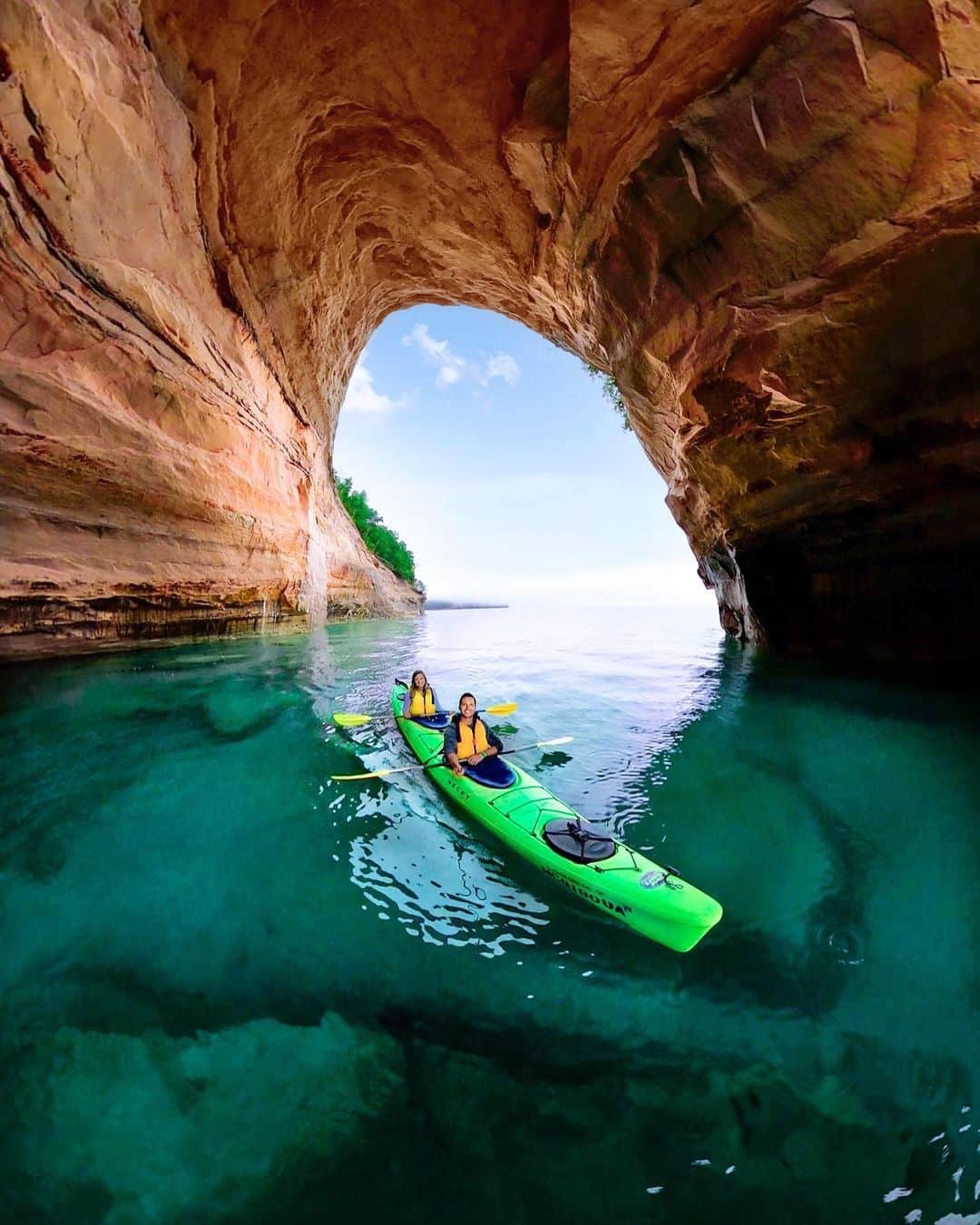goproさんのインスタグラム写真 - (goproInstagram)「Photo of the Day: Paddling into the caves of #LakeSuperior with #GoProLiveIt awards recipient @nckstagram + #GoProMAX 🚣‍♂️ ⠀⠀⠀⠀⠀⠀⠀⠀⠀ This week's top 5 submissions to the #GoProLiveIt Challenge at GoPro.com/Awards will take home a #GoProHERO8 Black + a Casey. Show us how you #GoProLiveIt to score big 💰 ⠀⠀⠀⠀⠀⠀⠀⠀⠀ #GoPro #Kayak #GreatLakes #Cave #360Camera」7月26日 0時22分 - gopro
