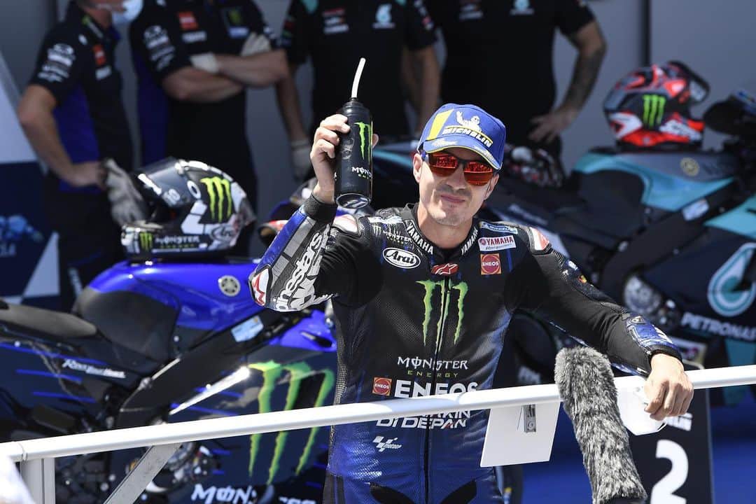 YamahaMotoGPさんのインスタグラム写真 - (YamahaMotoGPInstagram)「🗣️ @maverick12official, #AndaluciaGP Qualifying Result - P2:  "My best lap time got cancelled, but I‘m happy anyway. I felt so good on the bike and, honestly, I felt that I touched the green in Turn 7, but I wasn‘t sure if it was with all the tyre or not, but you know, it was still a fantastic feeling. I think our potential was very strong today, but anyway I‘m so happy and so pleased, because the bike is working so well. I can‘t wait for tomorrow and be in the race."  #MonsterYamaha  #MotoGP」7月26日 1時20分 - yamahamotogp
