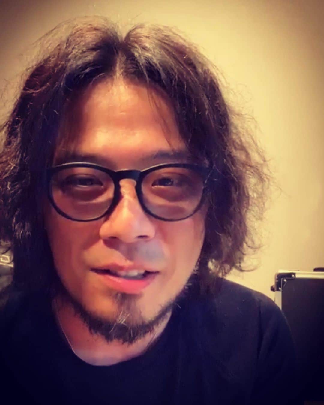 のインスタグラム：「予告なしのインスタライブ、お付き合いありがとうね👍」