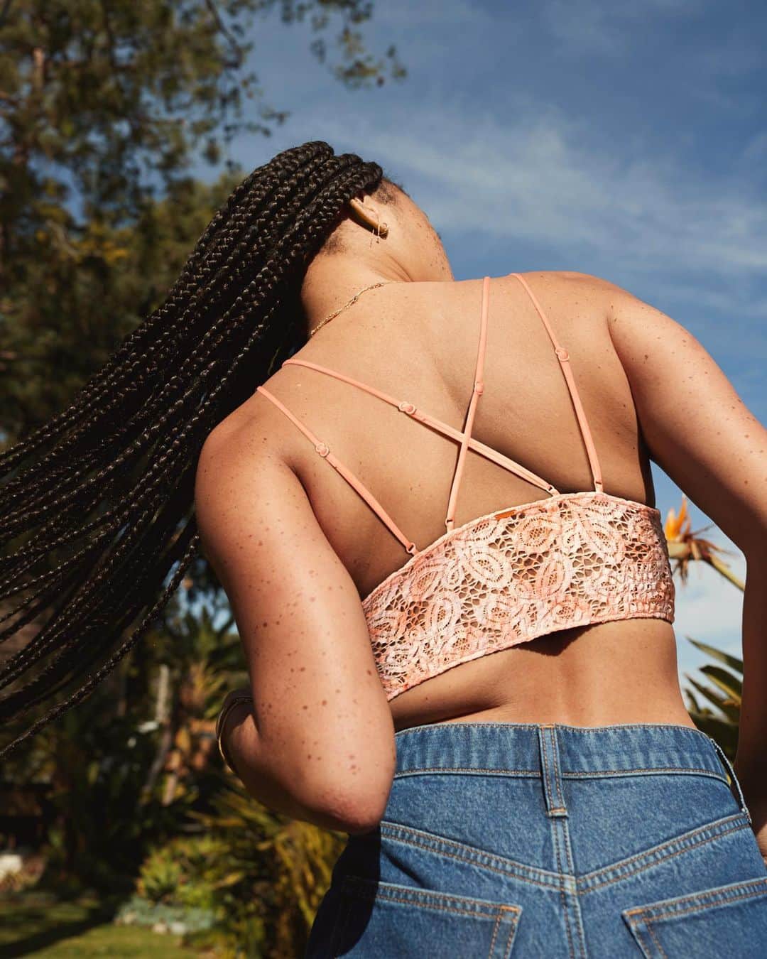 Victoria's Secret PINKさんのインスタグラム写真 - (Victoria's Secret PINKInstagram)「👀 Yeah, we’re going to need this Bralette in every color! 🙋‍♀‍」7月26日 2時03分 - vspink