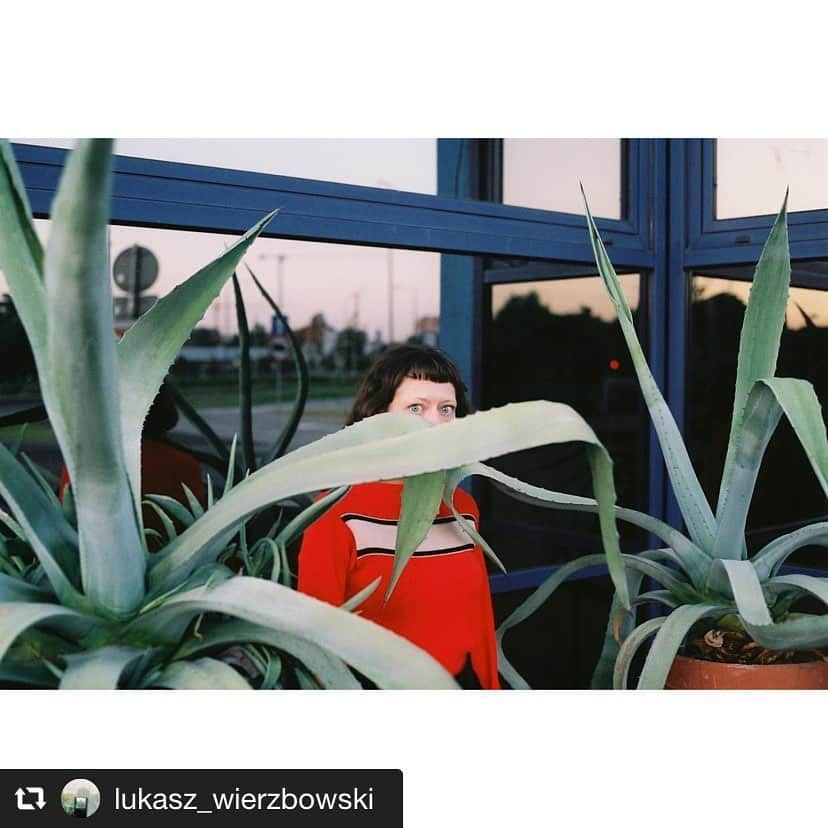 TOGAさんのインスタグラム写真 - (TOGAInstagram)「#repost @lukasz_wierzbowski ・ Helena」7月26日 13時16分 - togaarchives