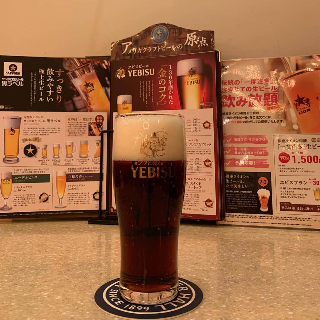 くろさんのインスタグラム写真 - (くろInstagram)「🍺 伝統の「一度注ぎ」注ぎたて生ビール飲み放題🍻 ブーツグラスって男女7人夏物語←The昭和w 3650円分飲んだので飲み放題1800円分を回収ぅ🍺 #銀座ライオン #ginzalion #サッポロ生ビール黒ラベル #サッポロビール飲み放題 #ブーツ編み編み #男女7人夏物語 #ビアホール #ブーツグラス #昭和レトロ #昭和世代 #サッポロビール #⭐️SAPPORO」7月26日 14時08分 - m6bmw