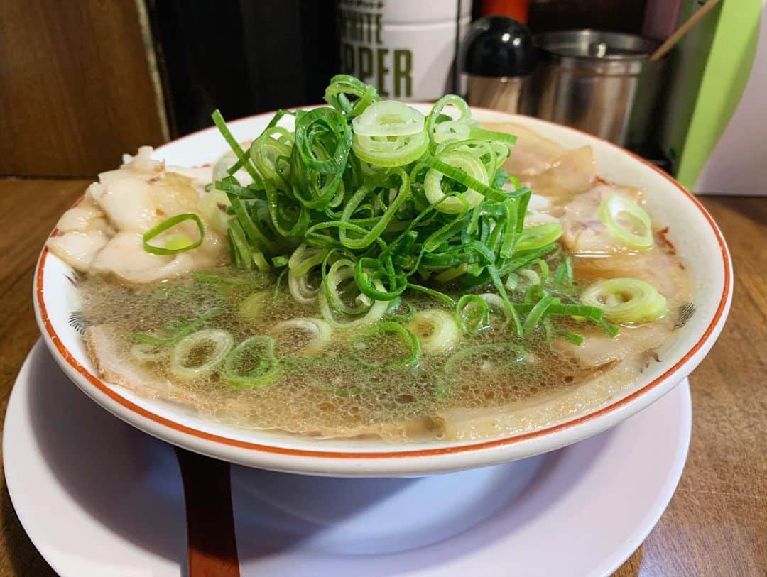 SUSURUのグルメインスタ