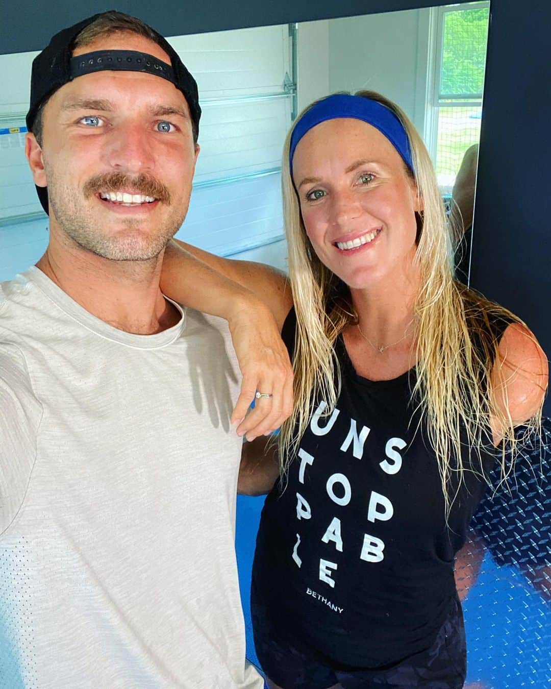 Bethany Hamiltonのインスタグラム：「My workout bud! We keep each other motivated to live healthy on so many levels. I love doing life with him! Coming up on almost 7years strong married😮😊❤️✨  Working on some health post to share soon, as it’s been heavy on my mind lately!!! Any questions from y’all?」