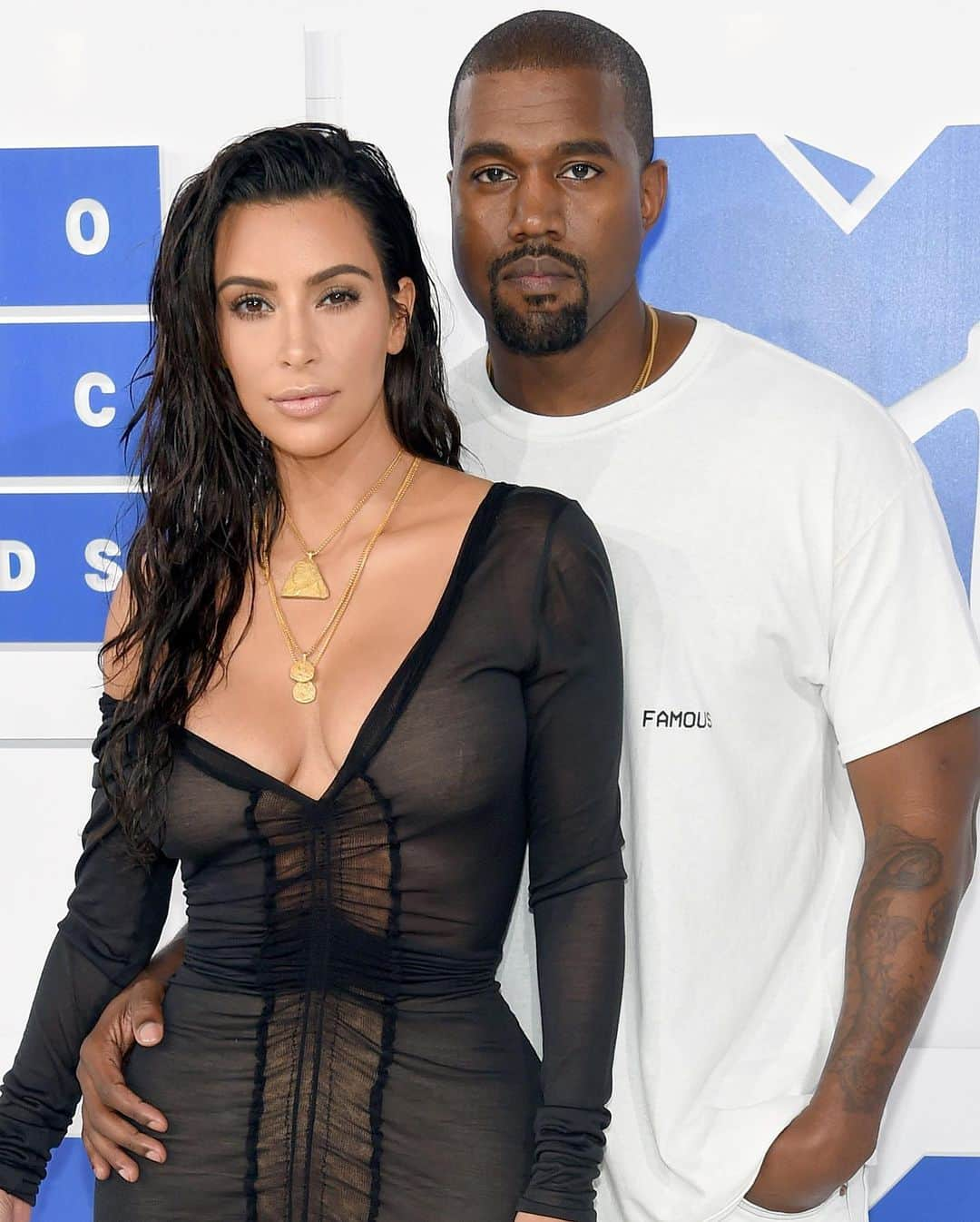 Just Jaredさんのインスタグラム写真 - (Just JaredInstagram)「Kanye West is publicly apologizing to Kim Kardashian and asking for forgiveness. Tap this photo at the LINK IN BIO for his statement and the latest on this ongoing story. #KanyeWest #KimKardashian Photo: Getty」7月26日 6時21分 - justjared