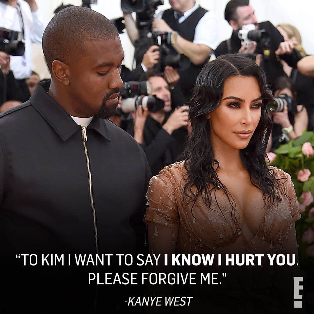E! Onlineさんのインスタグラム写真 - (E! OnlineInstagram)「Five days after Kanye West posted several Tweets directed towards Kim Kardashian, Kris Jenner and more family members, he has issued an apology to Kim. His entire message is at the link in our bio. (📷:Getty Images)」7月26日 7時05分 - enews