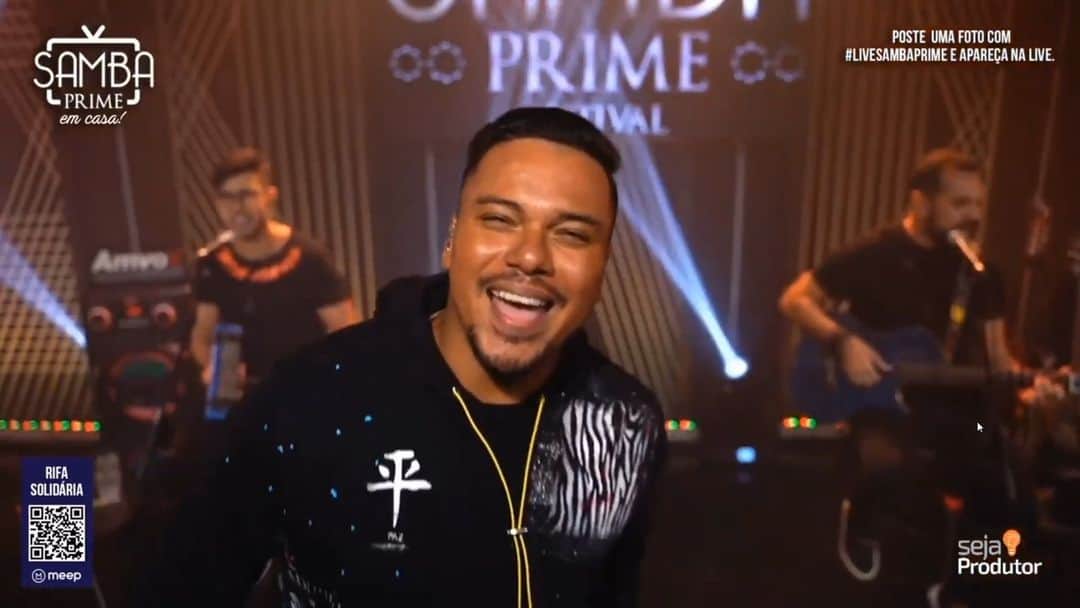 Sorriso Marotoのインスタグラム：「Começou a LIVE do @SambaPrimeOficial! Vem curtir com a gente no Youtube! #SambaPrime #SorrisoMaroto」
