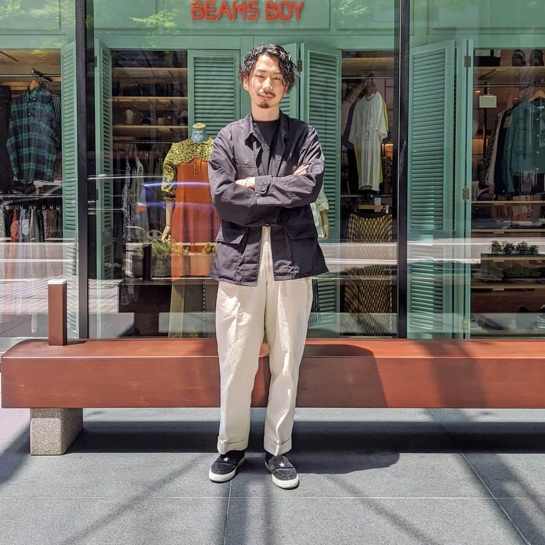 ビームス金沢さんのインスタグラム写真 - (ビームス金沢Instagram)「STAFF STYLING  #beams #beams金沢 #kanazawa #ishikawa #japan #mensfashion #mensstreetstyle #menscasual #staffstyling #ビームス #ビームス金沢 #金沢 #石川県 #日本 #メンズファッション #メンズストリートスタイル #メンズカジュアル #スタッフスタイリング」7月26日 10時19分 - beams_kanazawa