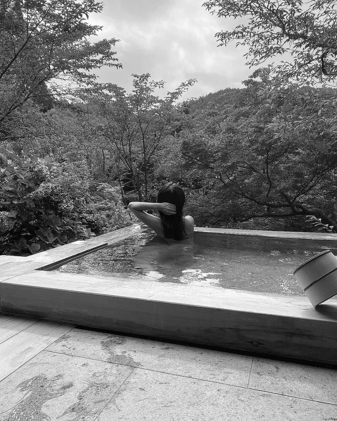 Icumi Oohamaさんのインスタグラム写真 - (Icumi OohamaInstagram)「♨︎  朝の温泉ってなんでこんなに気持ちいいんだろう〜☺︎  #morning #onsen」7月26日 10時26分 - icumi___
