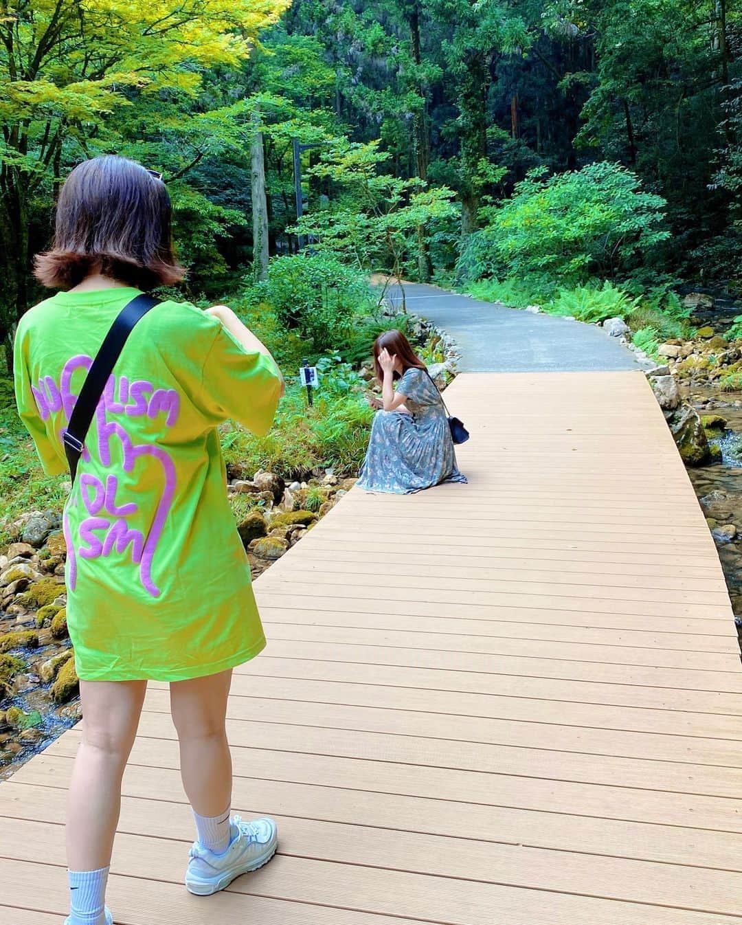 石岡真衣さんのインスタグラム写真 - (石岡真衣Instagram)「. snidelのワンピースすき🧡 クローゼットの中、snidelばかりです✨ . . . #snidel #snidelコーデ #snidelワンピース #ワンピース #いつかの写真」7月26日 10時39分 - ishiokamai