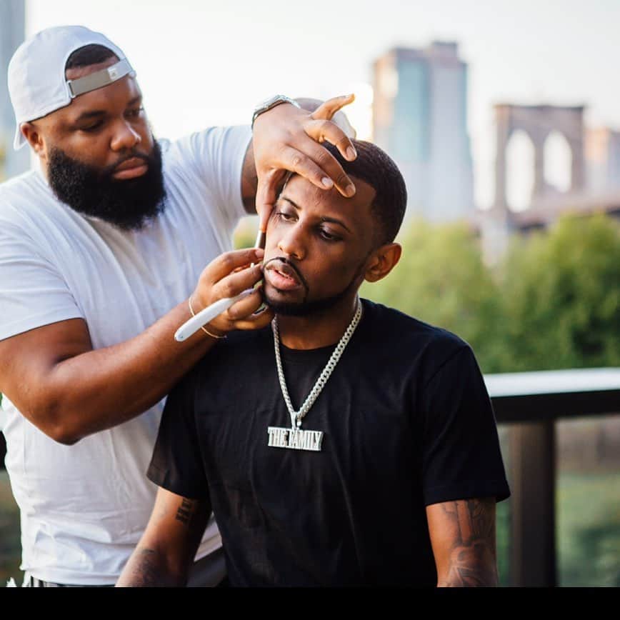 ファボラスのインスタグラム：「Happy Bday to my bro @meetthebarber! Been there for me the last few years & appreciate you. Celebrate Life for Meeks 🎈」