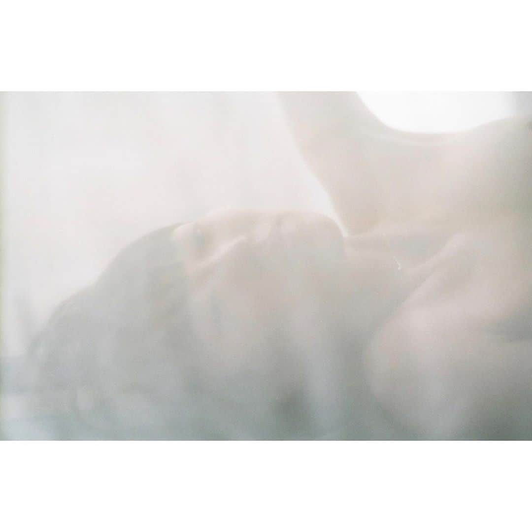 兎丸愛美さんのインスタグラム写真 - (兎丸愛美Instagram)「ウェディングドレスみたいだ」7月26日 23時38分 - usamaru_manami
