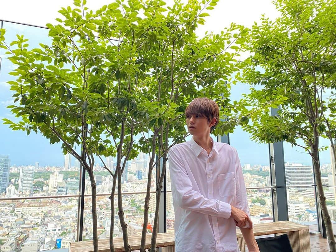 中山優貴さんのインスタグラム写真 - (中山優貴Instagram)「🌿 #green #wood #terrace #nature #model #instagood #Collars」7月26日 22時35分 - yuki_solidemo